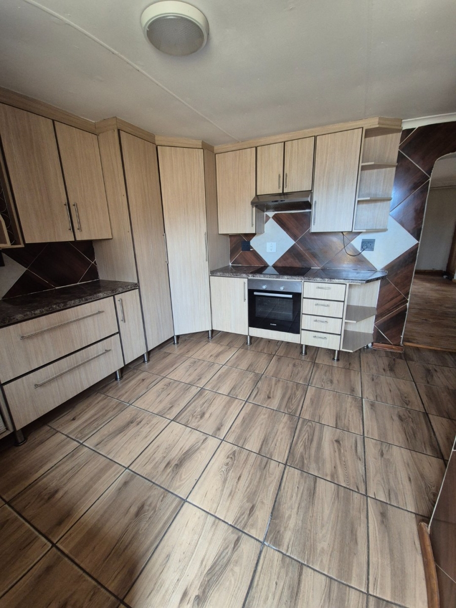 3 Bedroom Property for Sale in Kwazakhele Eastern Cape